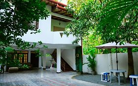 Eden Villa Hikkaduwa